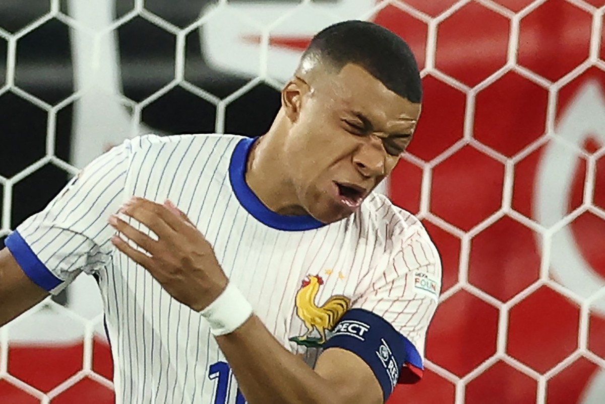 France's Kylian Mbappe broke his nose in Euro 2024 opener