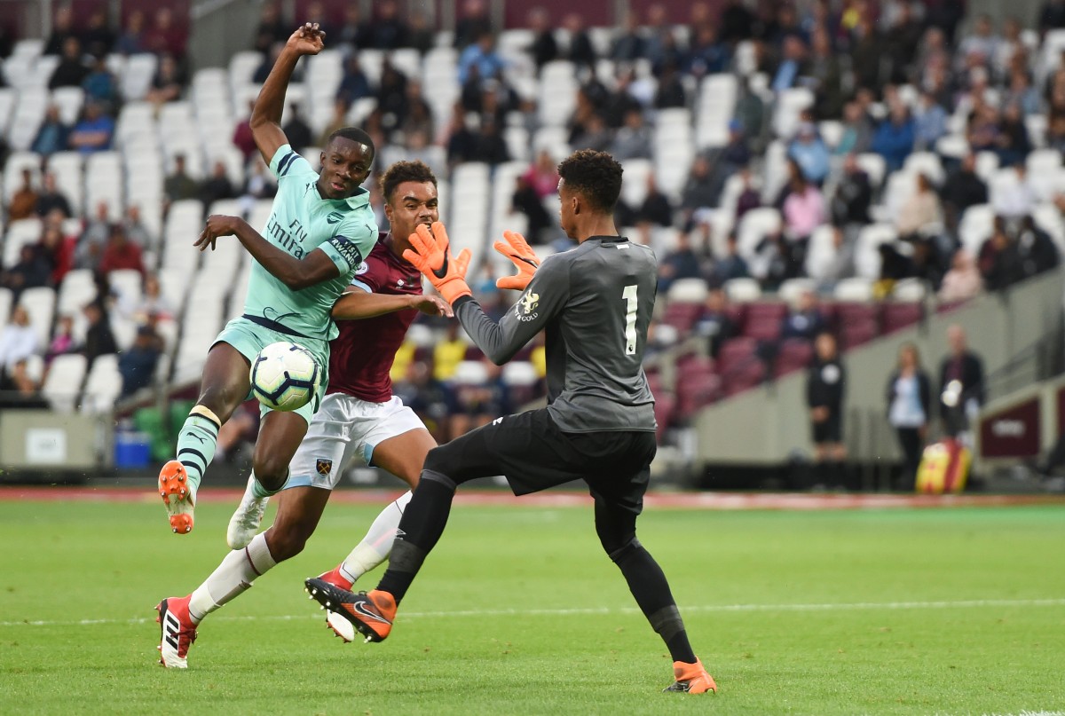 west ham arsenal nketiah trott