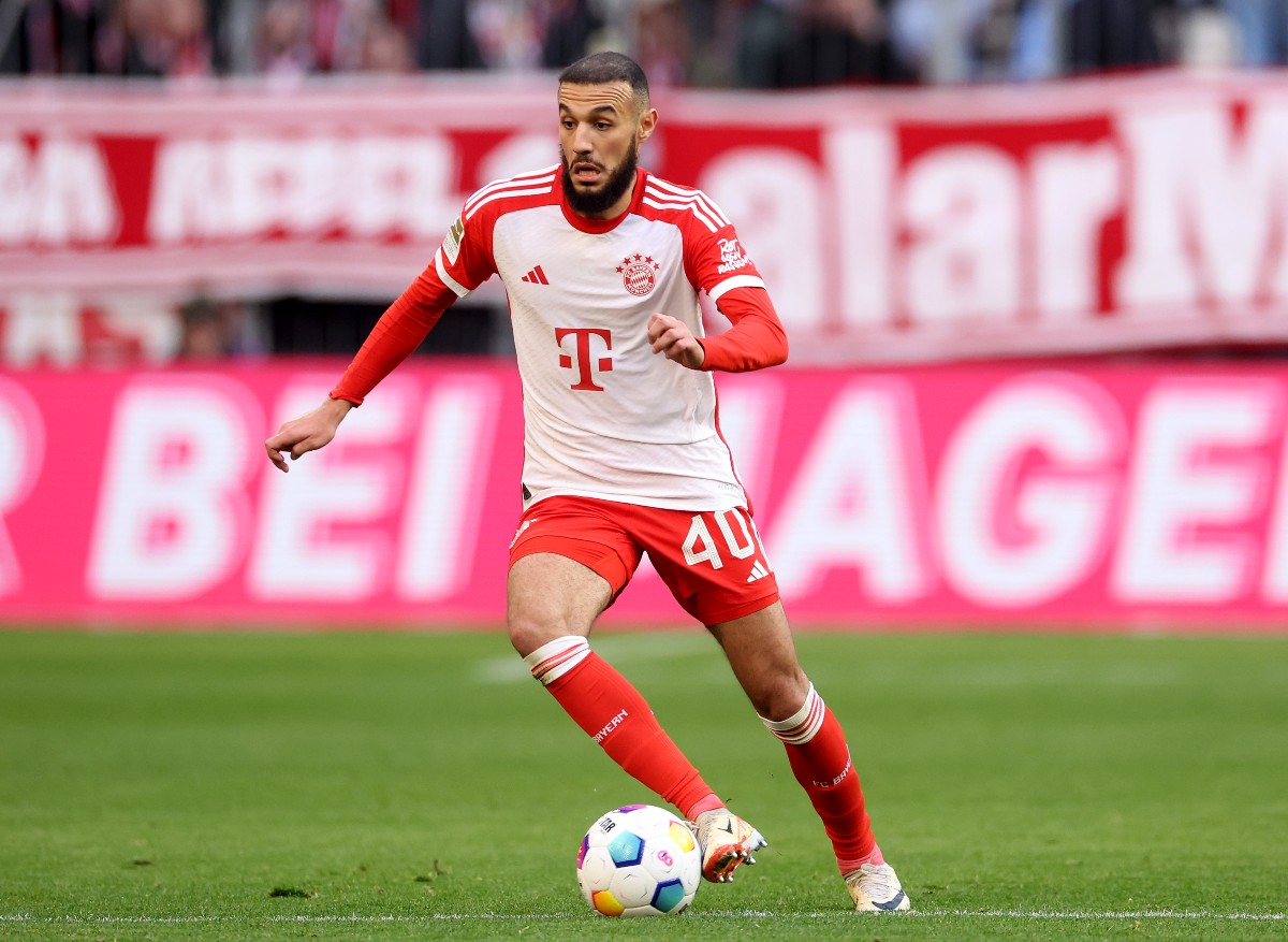 Noussair Mazraoui Man United 