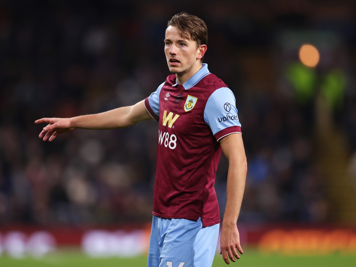 Fulham have submitted a £20m bid plus add-ons for Burnley's Sander Berge