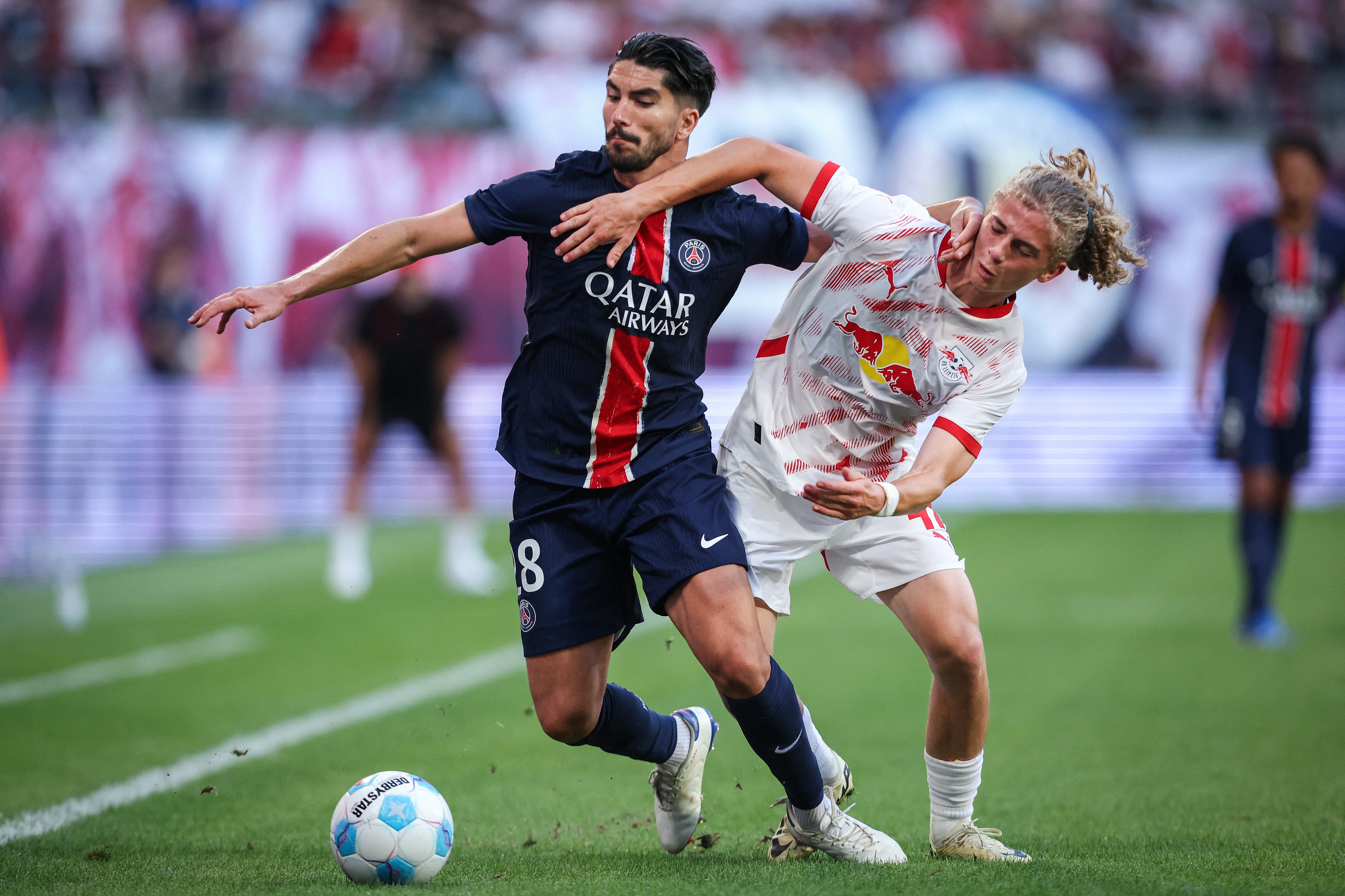 West Ham want to sign Carlos Soler.