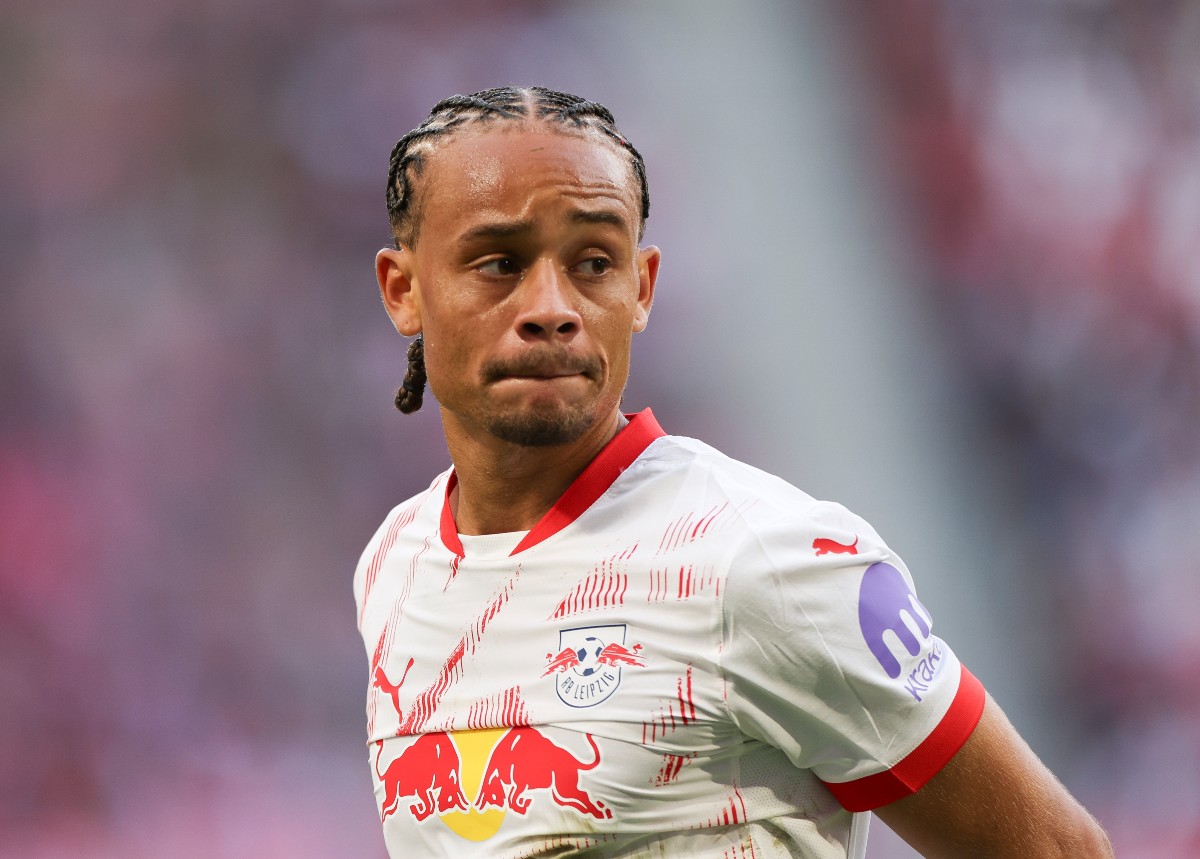 Man United and Liverpool will have to pay €80 million for Xavi Simons.