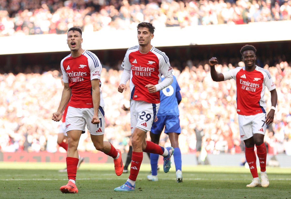 arsenal 4-2 leicester martinelli havertz saka