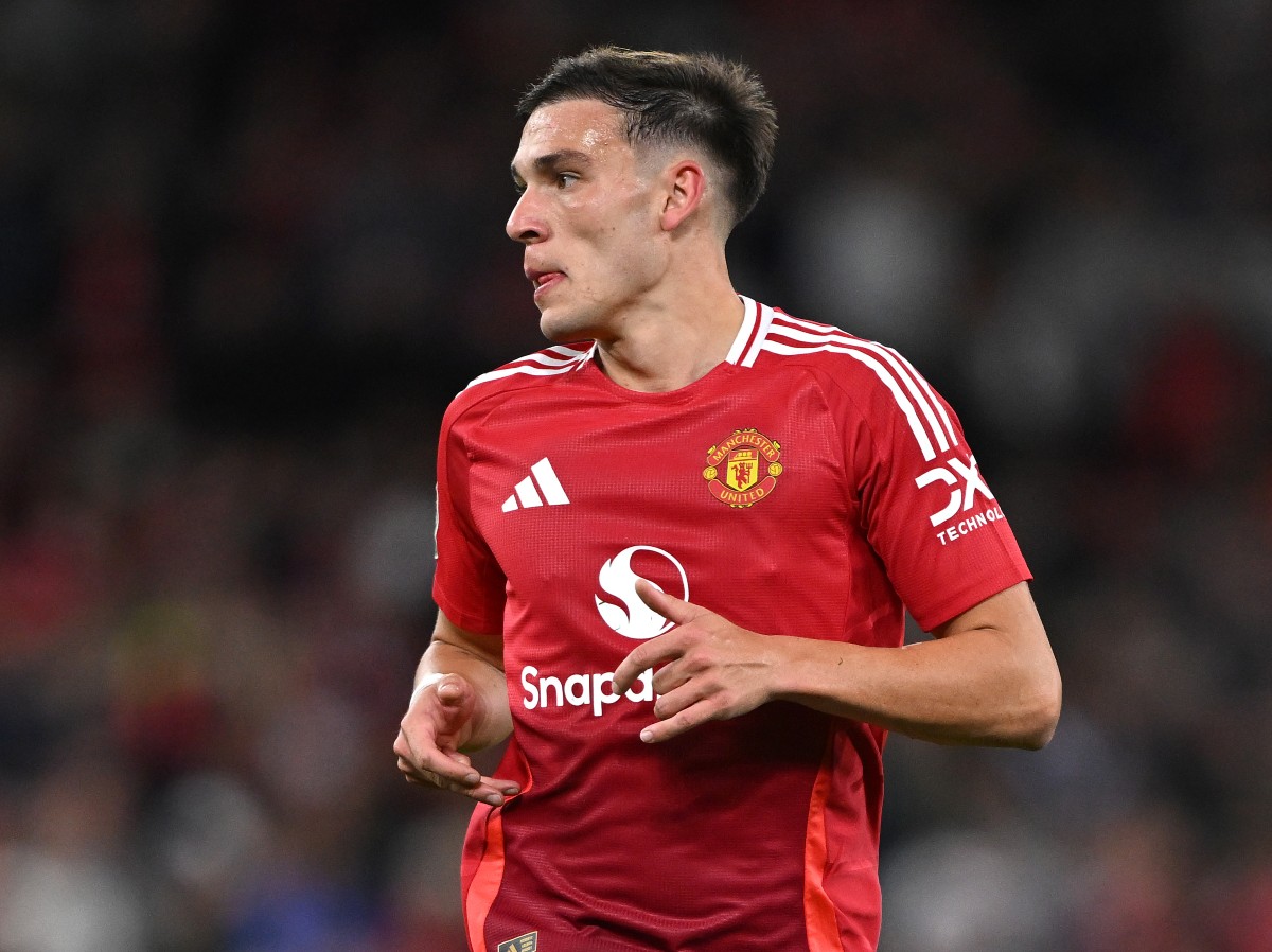 ugarte man united barnsley Man United Manuel Ugarte