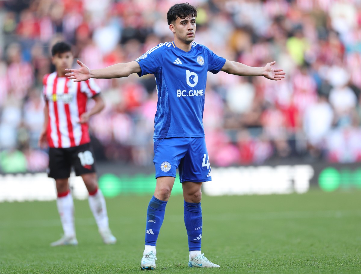 Facundo Buonanotte in action vs Southampton