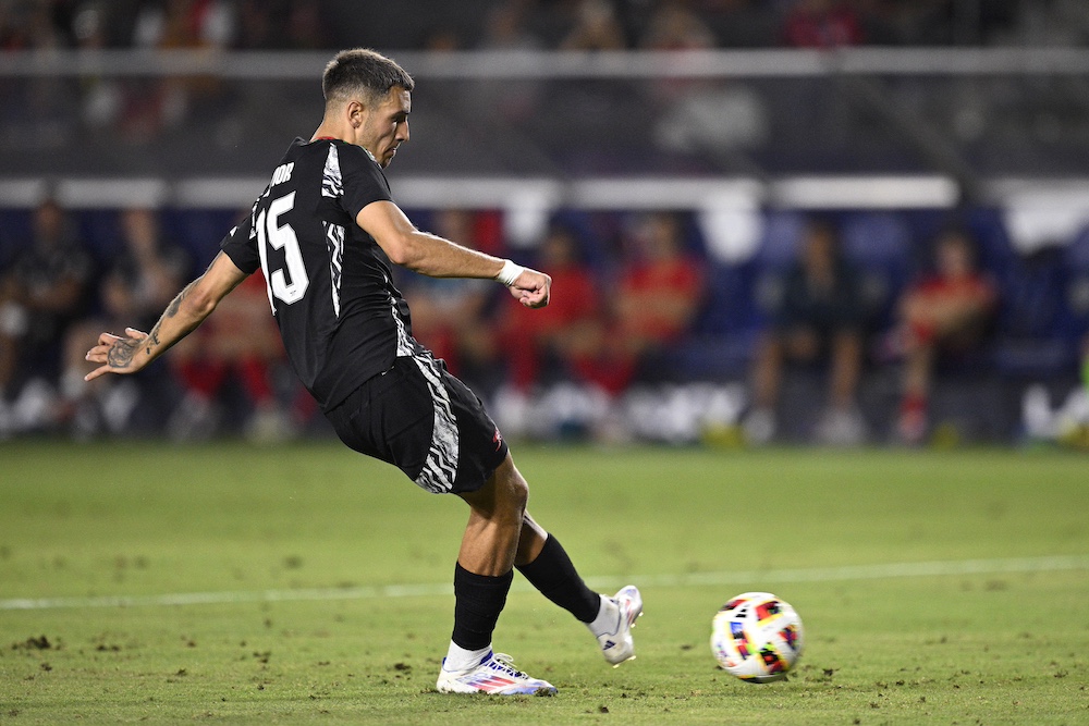 Arsenal could look to replace Jakub Kiwior.