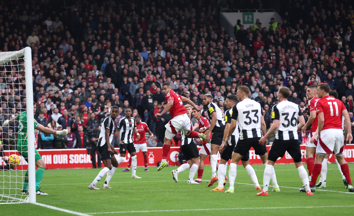 Murillo scores for Nottingham Forest vs Newcastle