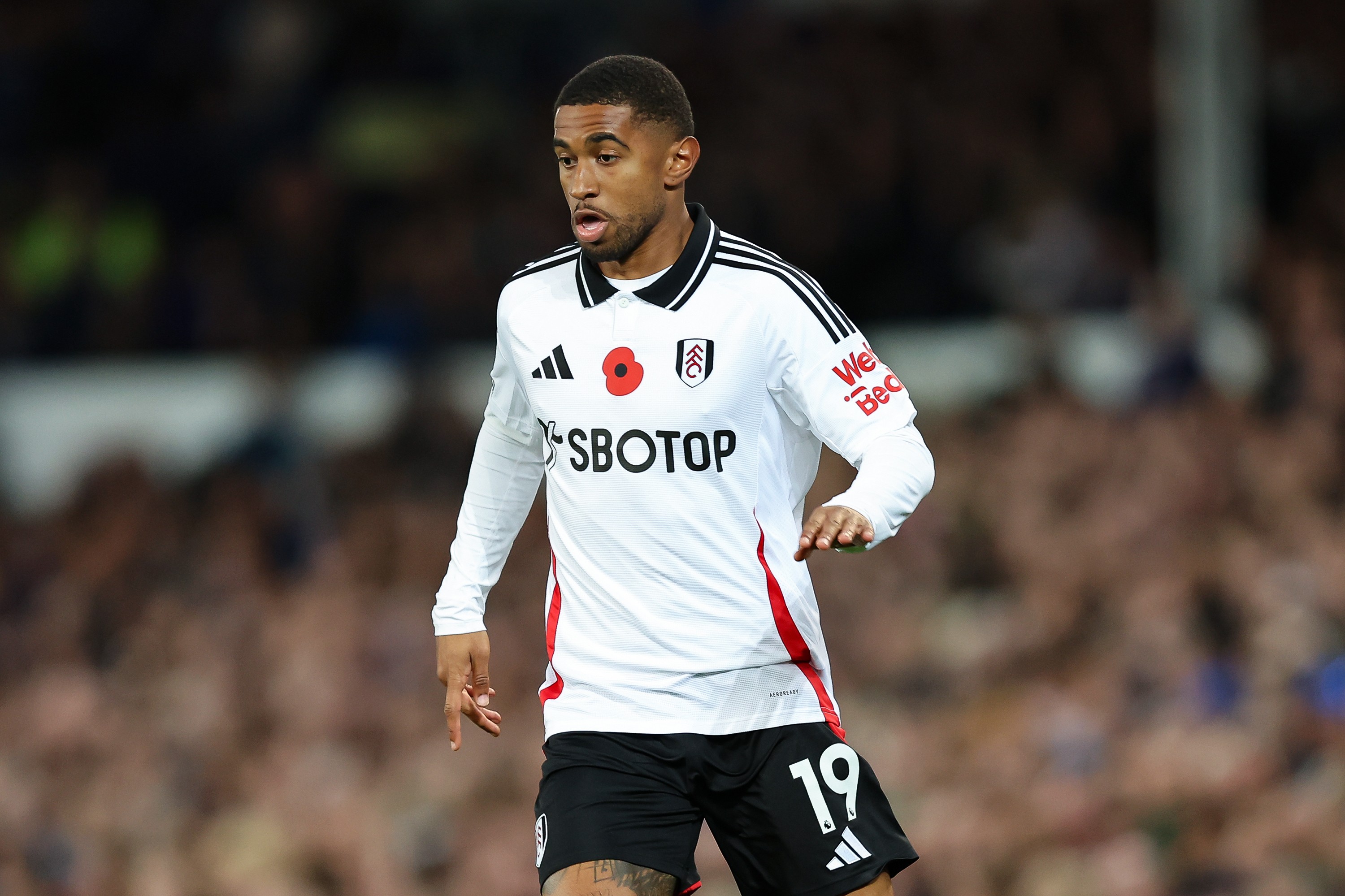 Arsenal star Reiss Nelson in action for Fulham