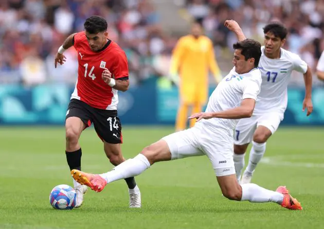 Zizo is challenged by Abdukodir Khusanov