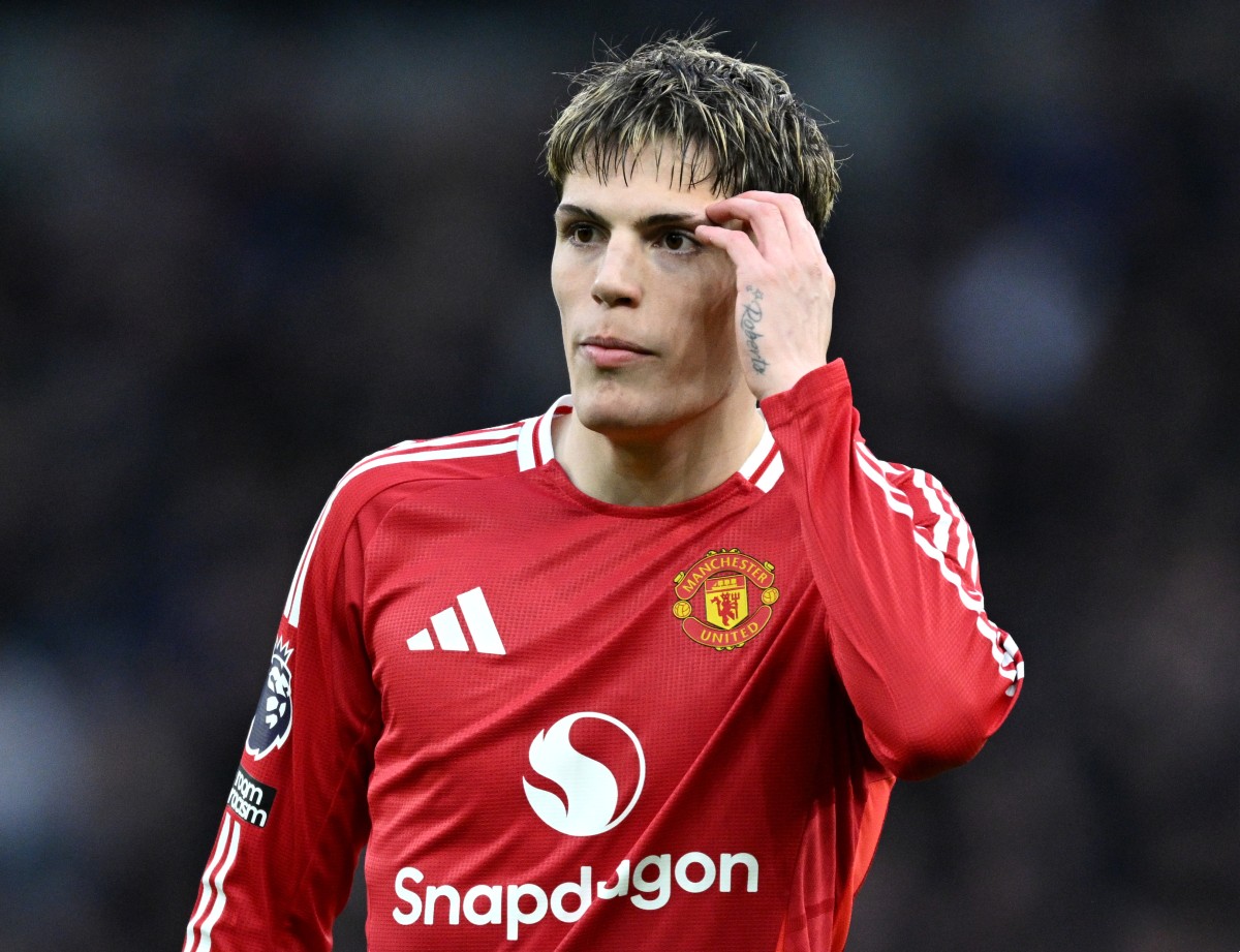 Alejandro Garnacho in action for Man United