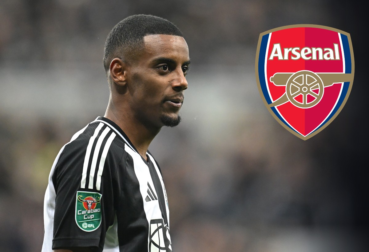 Alexander Isak in action for Newcastle against Arsenal