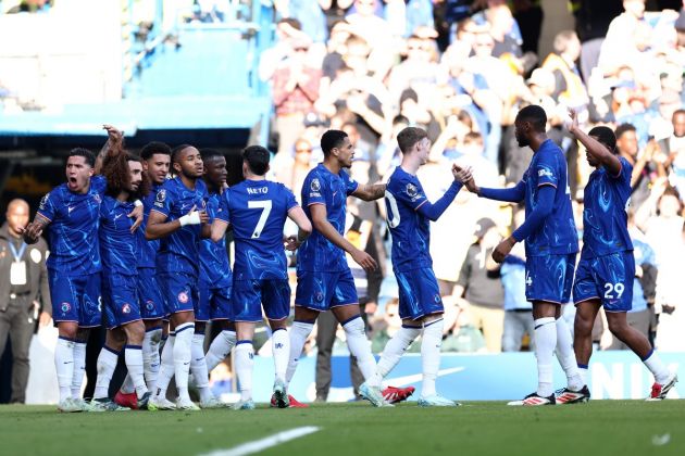 Chelsea players celebrate vs Leicester City