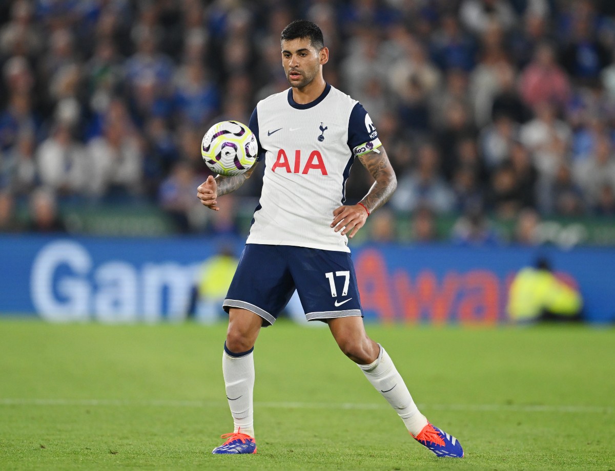 Cristian Romero in action for Tottenham Hotspur