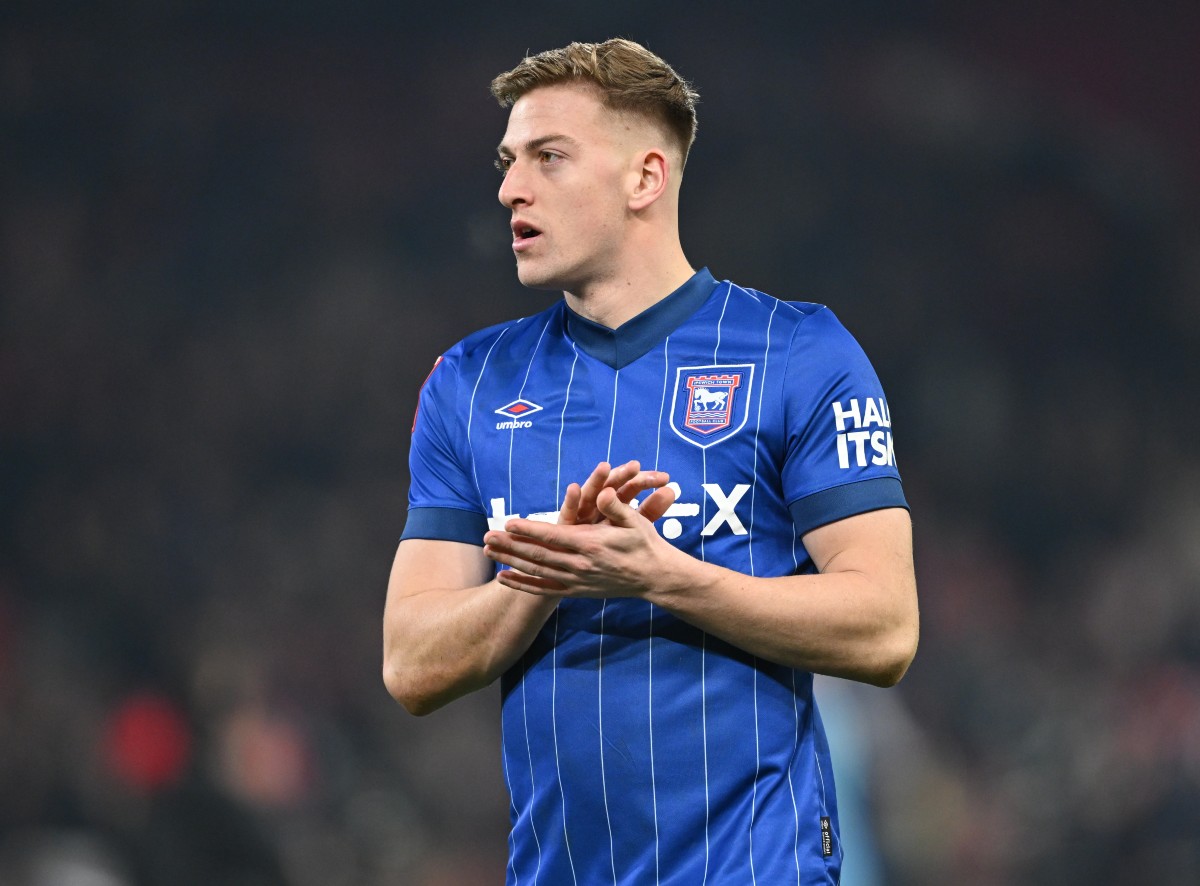 Liam Delap in action for Ipswich