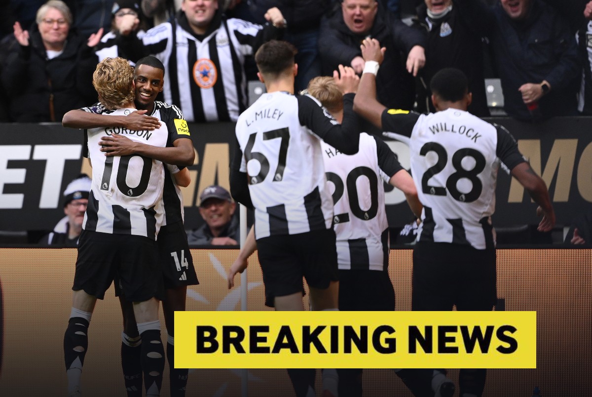 Newcastle players celebrate against Nottingham Forest