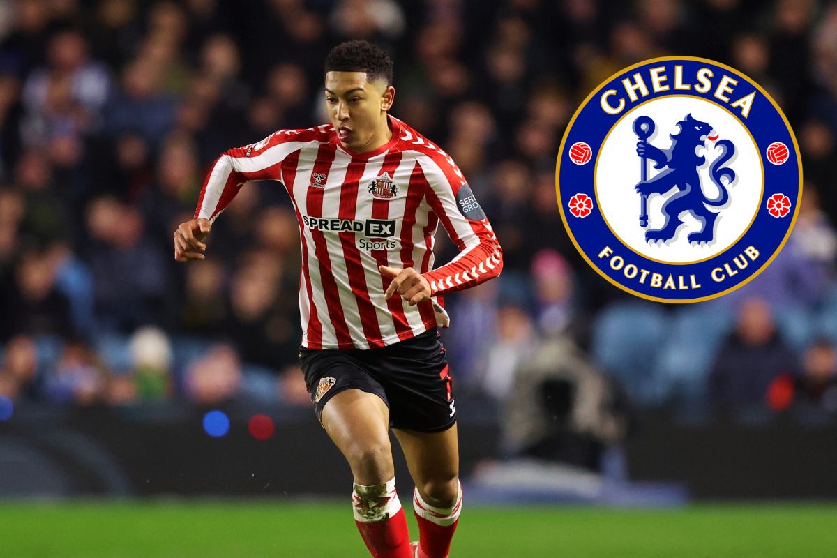 Jobe Bellingham on the ball while playing for Sunderland - with the Chelsea badge attached