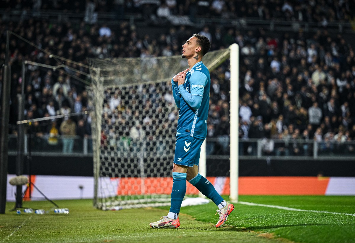 Antony celebrates a goal for Real Betis