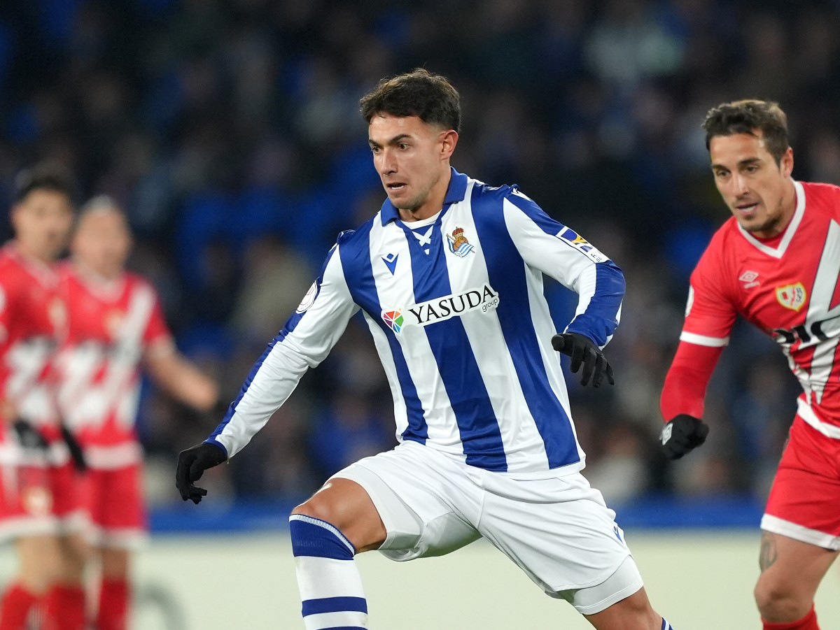 Martin Zubimendi in action for Real Sociedad