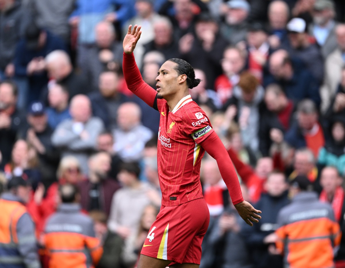 Virgil van Dijk celebrates scoring Liverpool's winner against West Ham