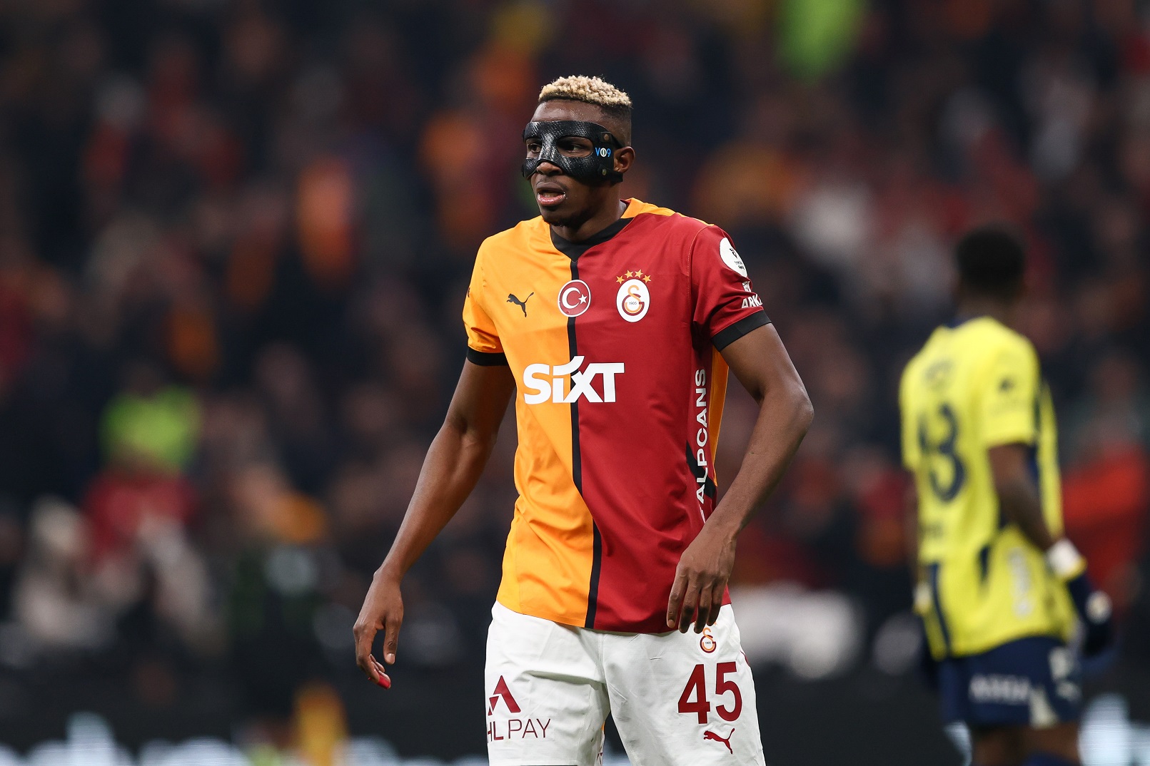 Victor Osimhen is action for Galatasaray