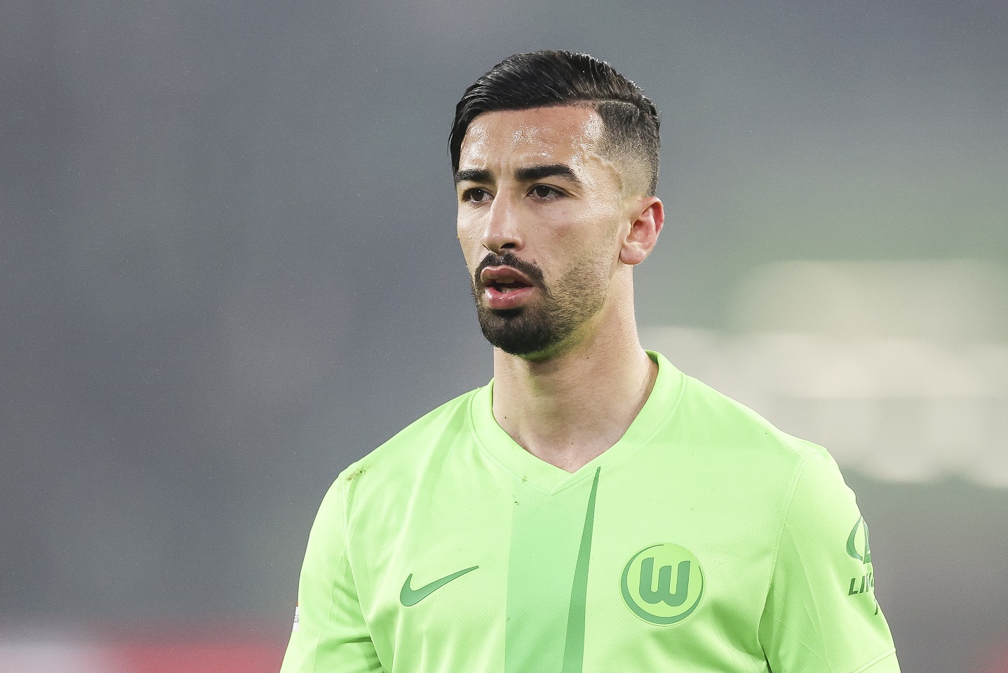 Mohamed Amoura in action for Wolfsburg