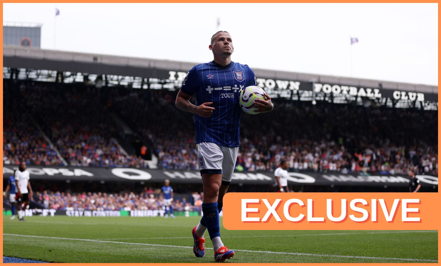 Kalvin Phillips preparing to take a corner for Ipswich