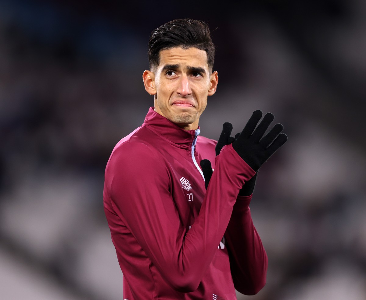 Nayef Aguerd warming up for West Ham