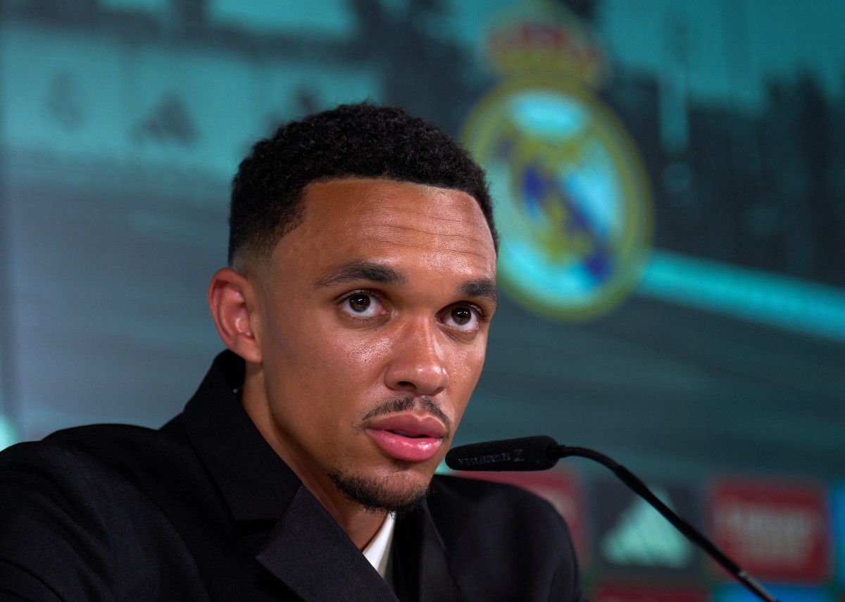 Trent Alexander-Arnold speaking at his Real Madrid unveiling