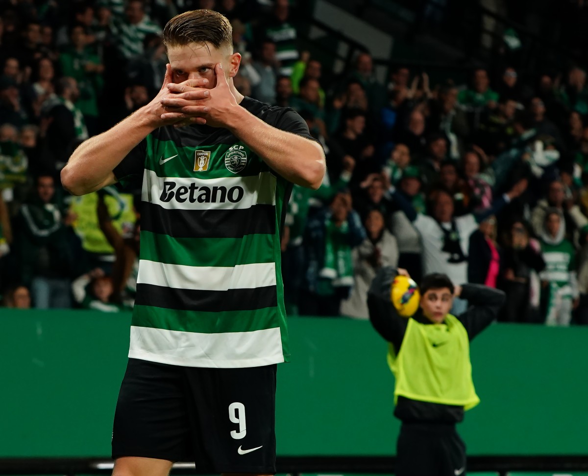 Viktor Gyokeres celebrates a goal for Sporting Lisbon