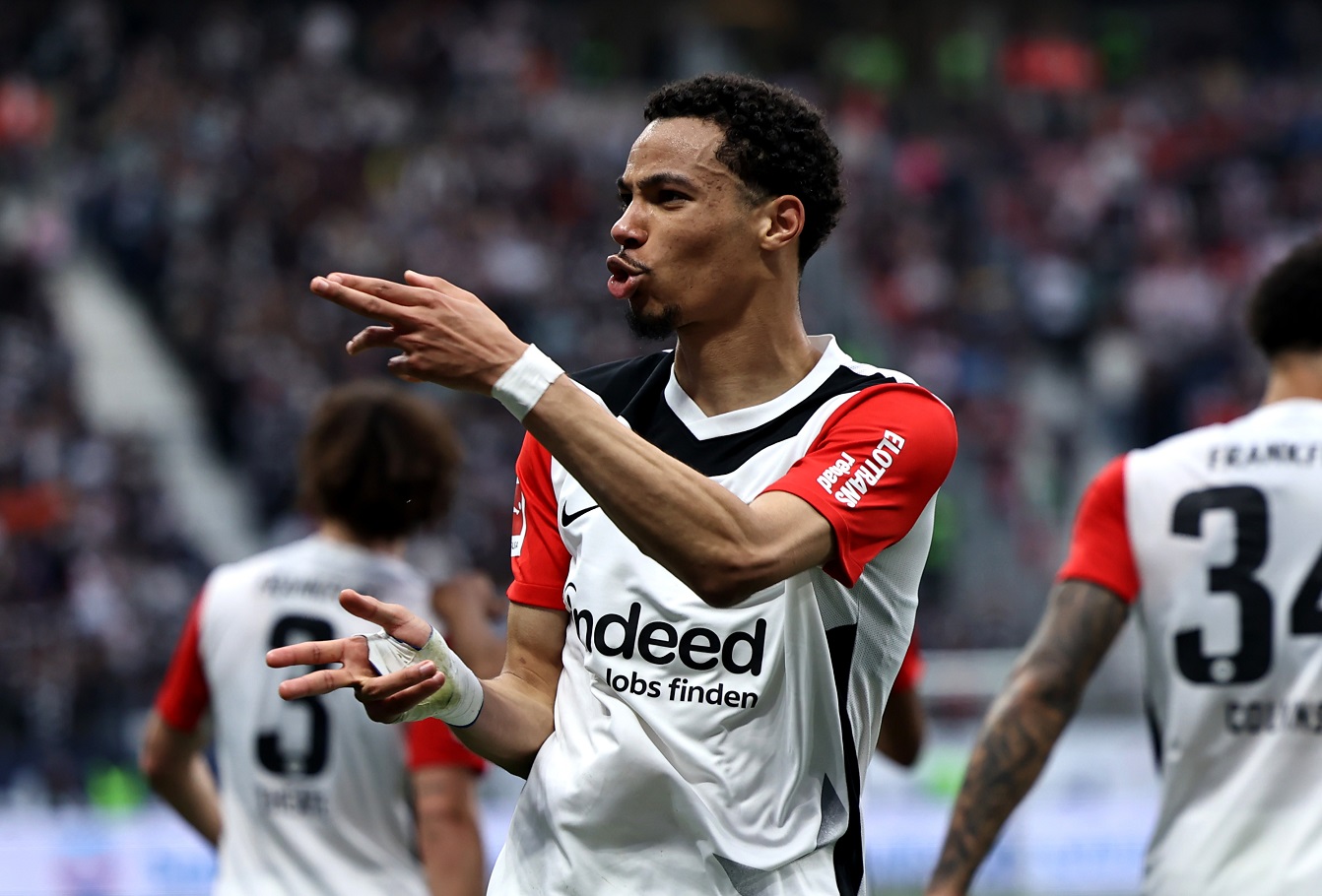 Hugo Ekitike in action for Eintracht Frankfurt