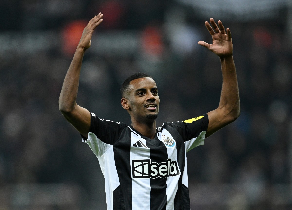 Alexander Isak celebrates scoring against Liverpool for Newcastle last season