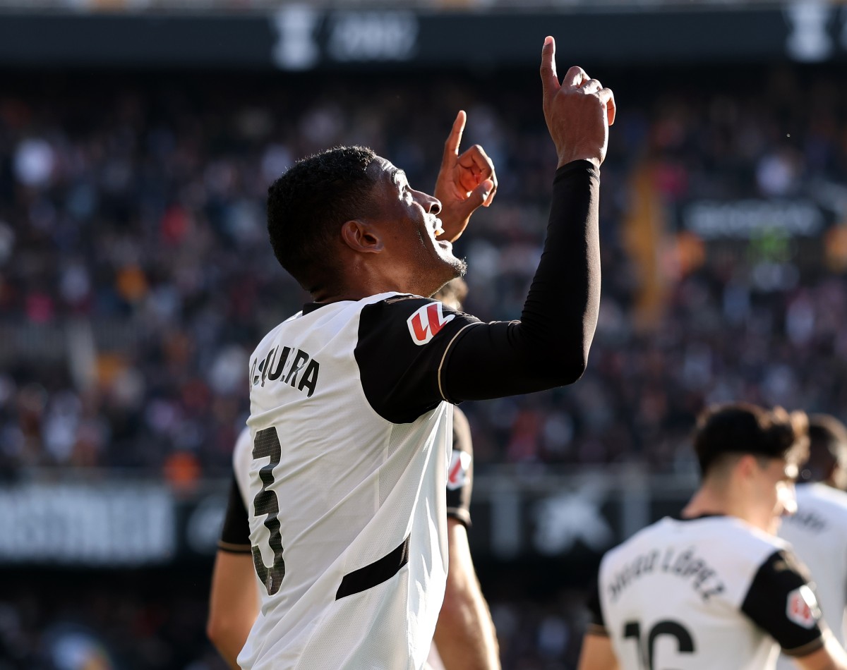 Cristhian Mosquera celebrates a goal for Valencia