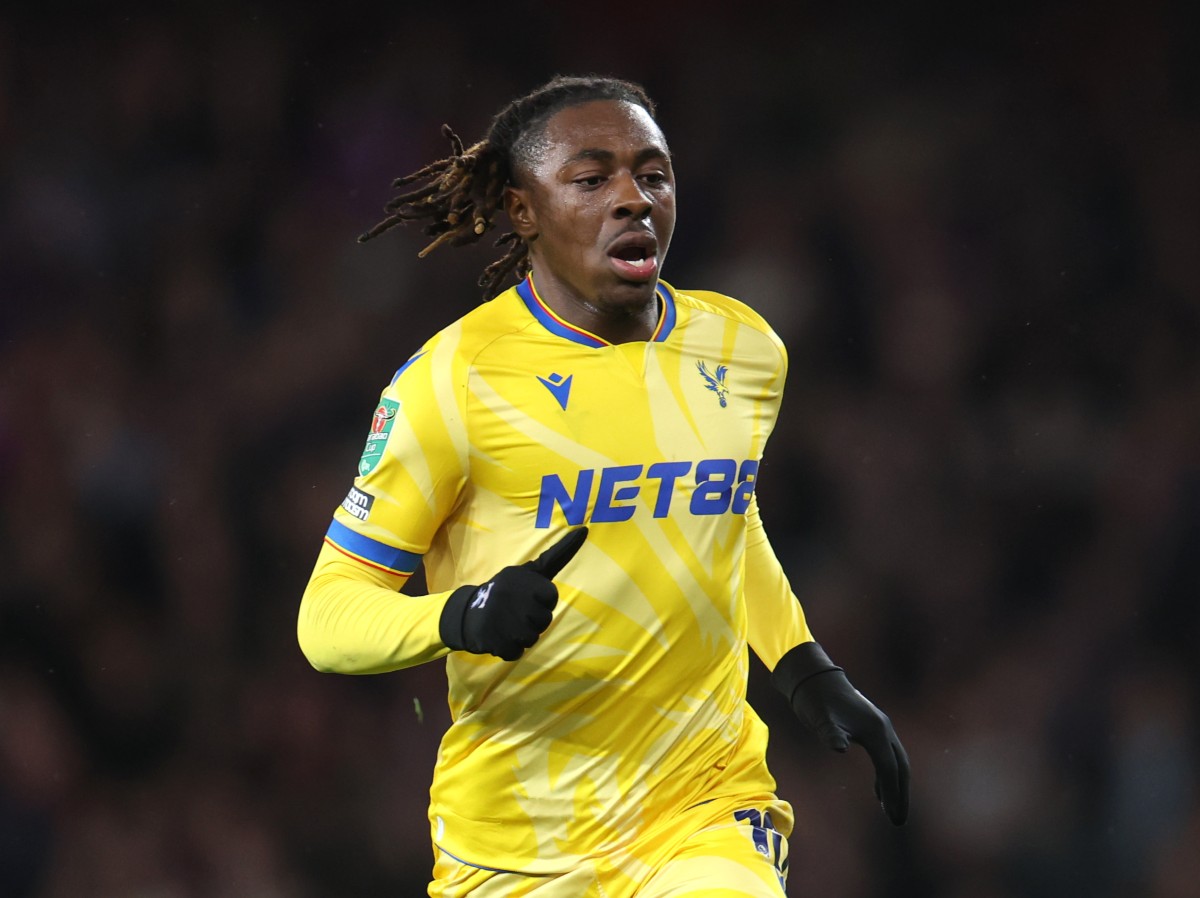 Eberechi Eze in action for Arsenal