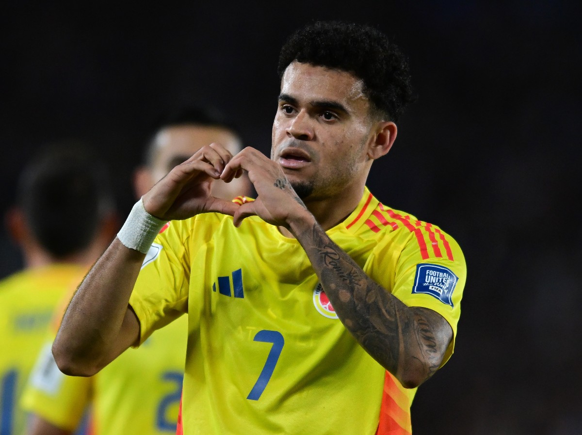 Luis Diaz celebrates a goal for the Colombian national team