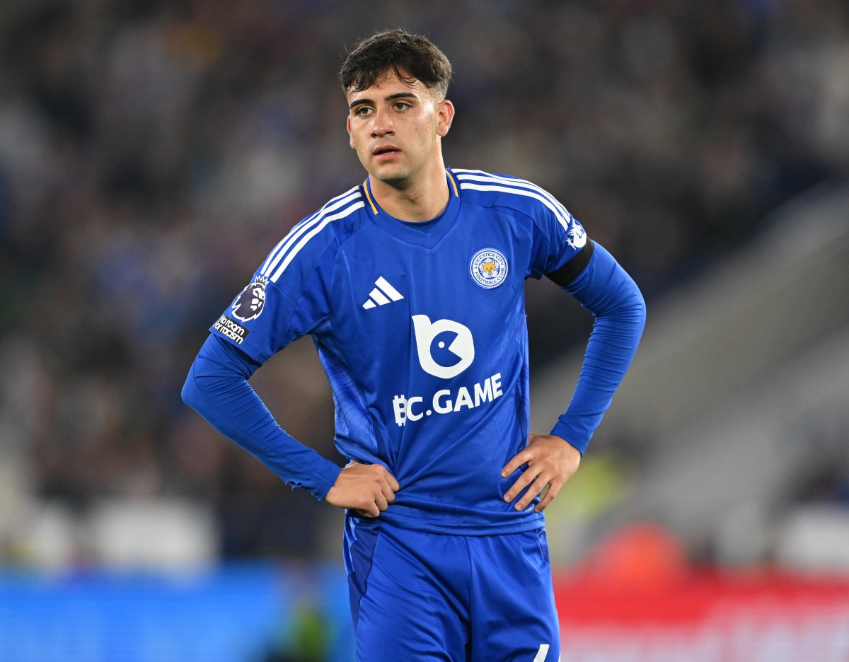 Facundo Buonanotte in action for Leicester City last season