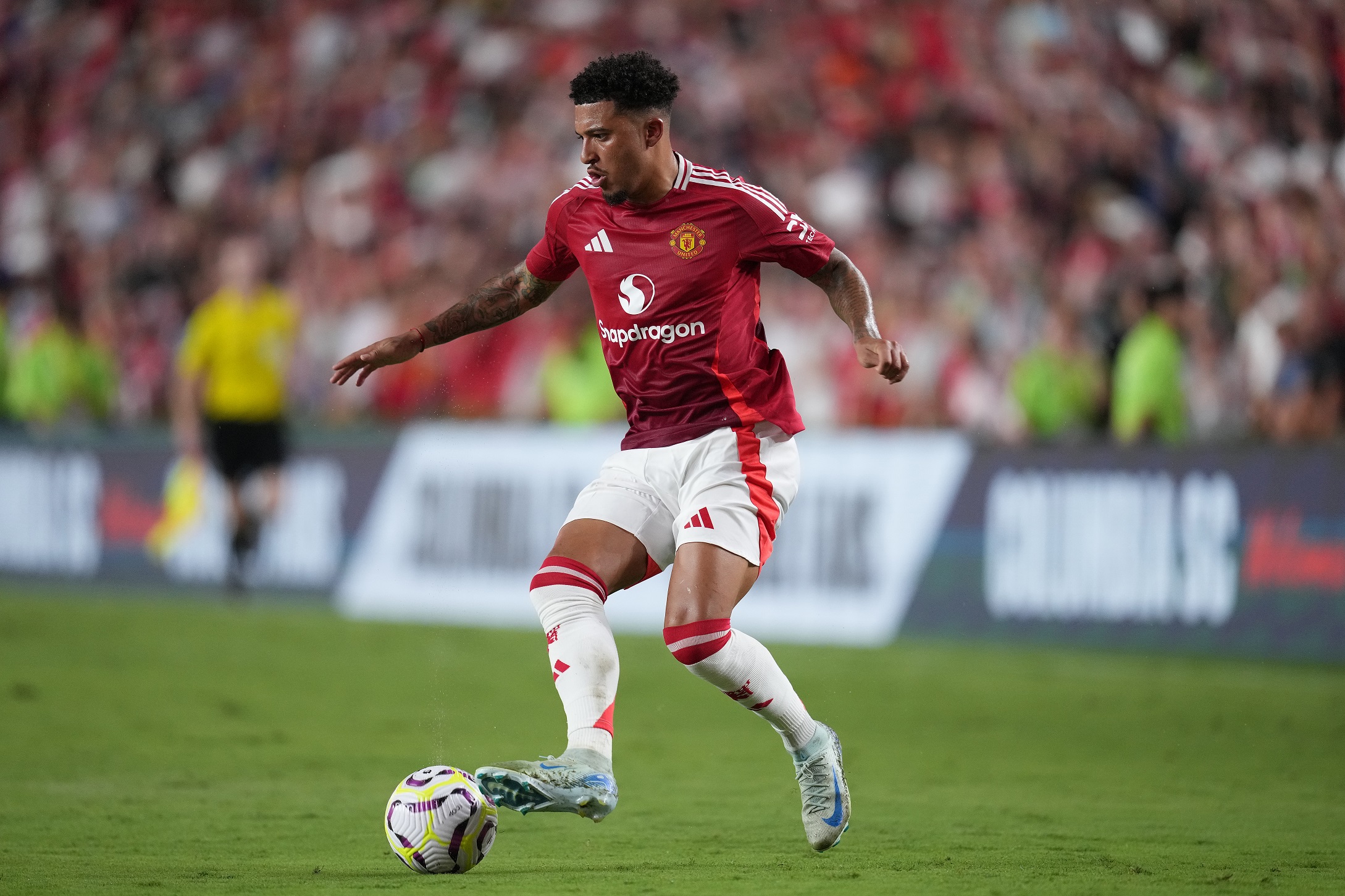 Jadon Sancho #25 of Manchester United
