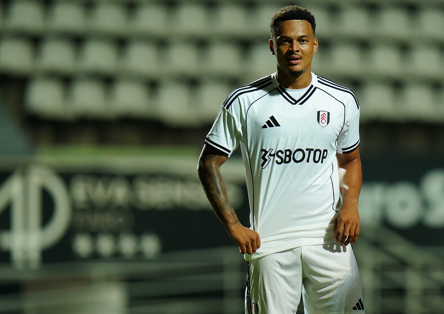 Rodrigo Muniz of Fulham 