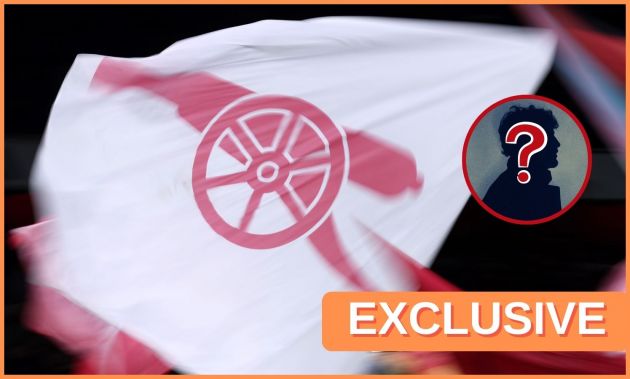 Arsenal FC cannon on flag