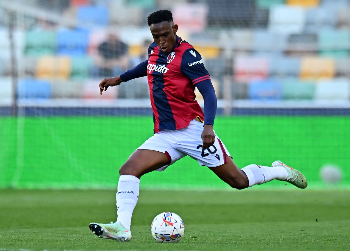Jhon Lucumi in action for Bologna
