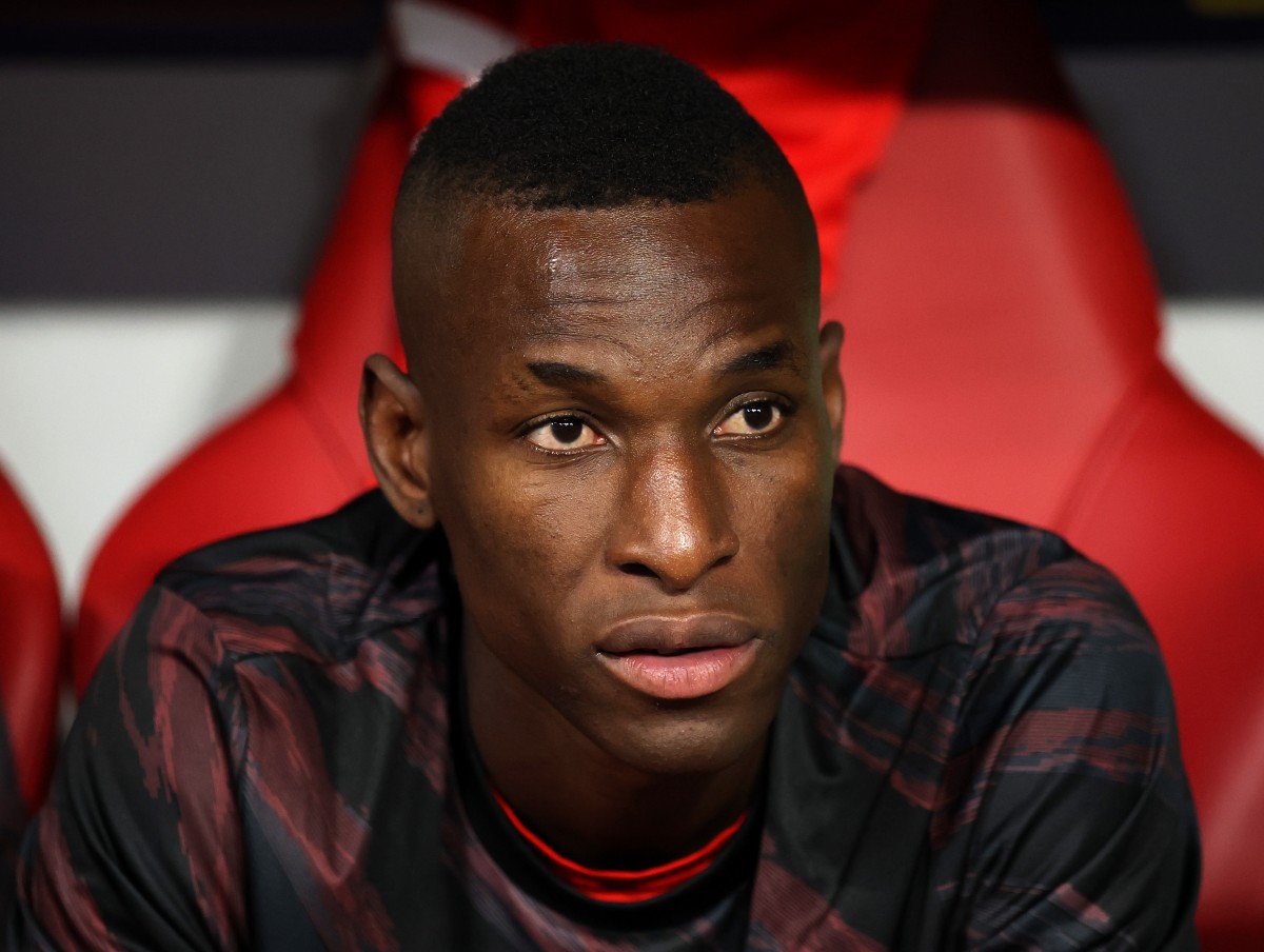 Nicolas Jackson looks on from the Bayern Munich bench