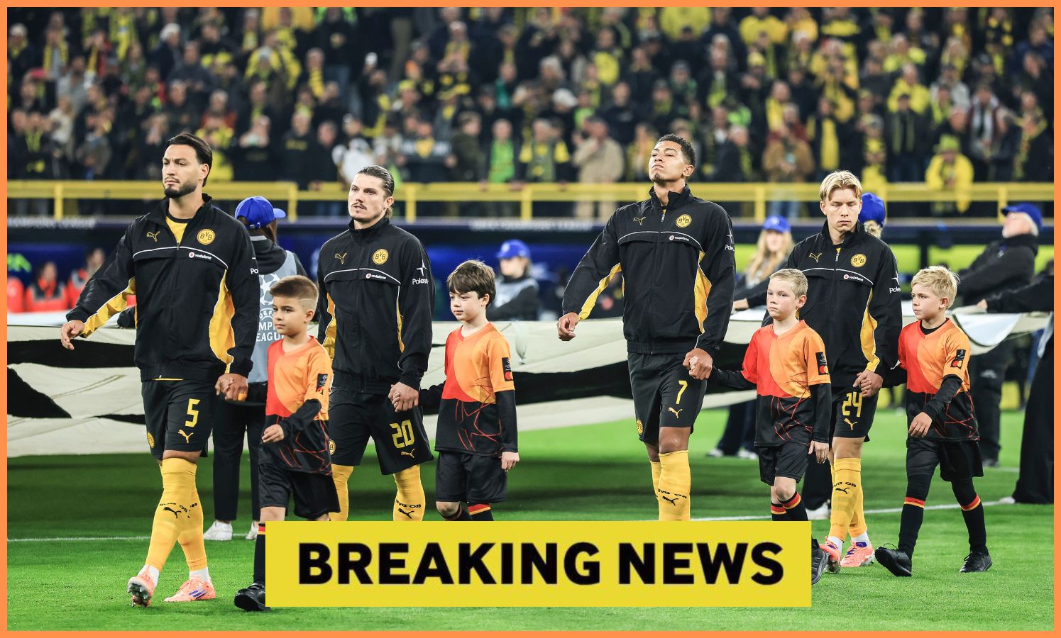 Jobe Bellingham lining up with his Borussia Dortmund teammates