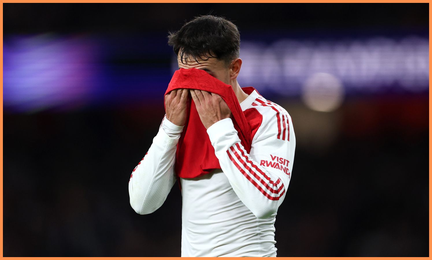 Martin Zubimendi wipes his face during Arsenal vs Atletico Madrid