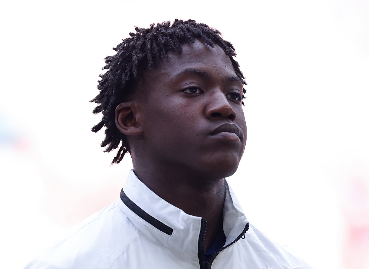 Kobbie Mainoo lining up for the England national team