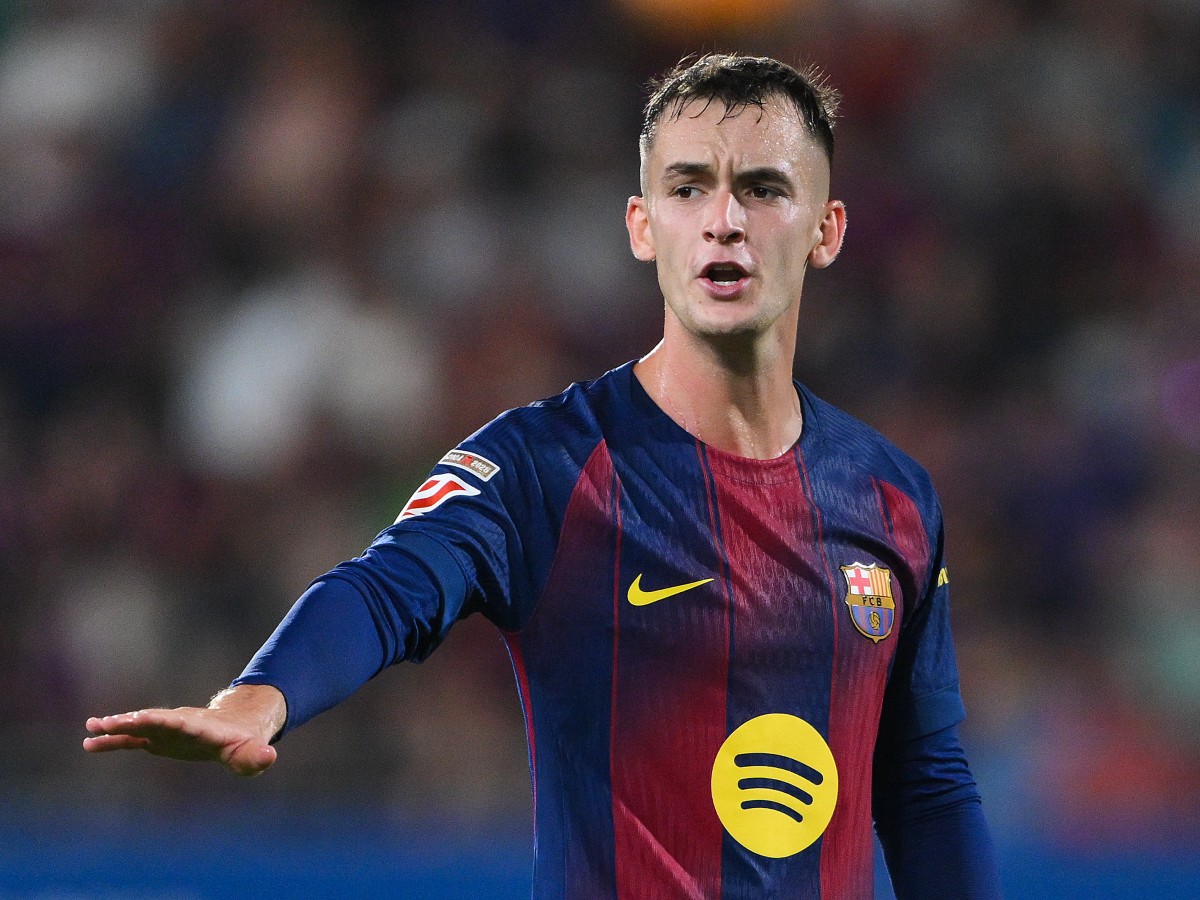 Marc Casado in action for FC Barcelona