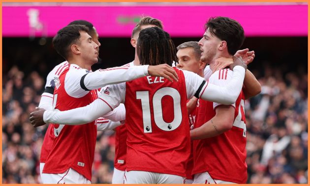 Declan Rice celebrates with his Arsenal teammates