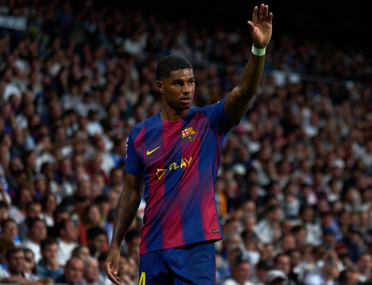 Marcus Rashford in action for Barcelona against Real Madrid
