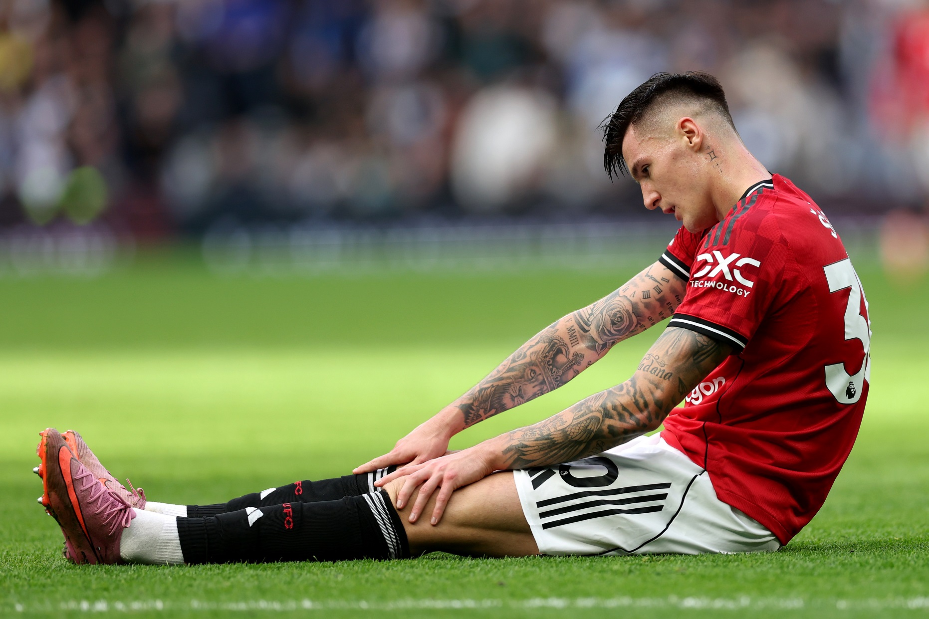Benjamin Sesko of Manchester United goes down