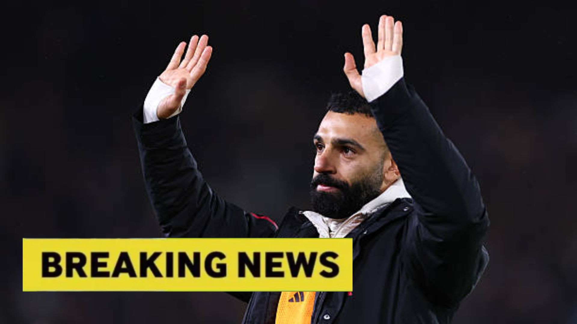 Mohamed Salah of Liverpool waves to the fans at full time during the Premier League match between Leeds United and Liverpool at Elland Road