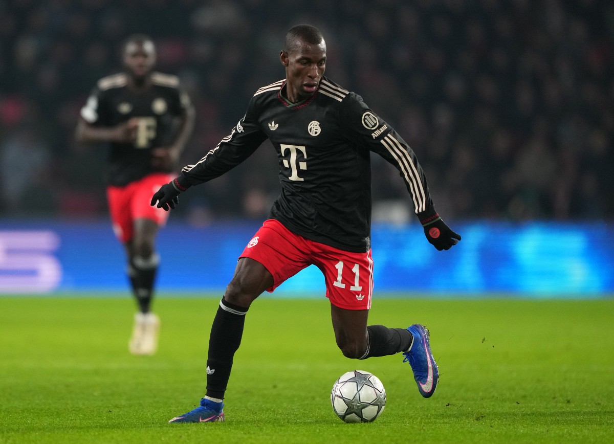 Nicolas Jackson in action for Bayern Munich