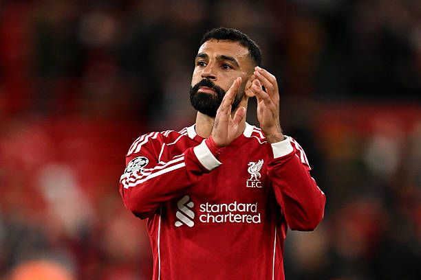Mohamed Salah applauds Liverpool fans